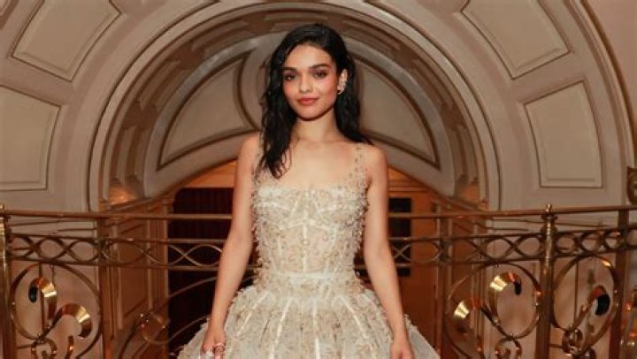 Who Is The Actress Dating?