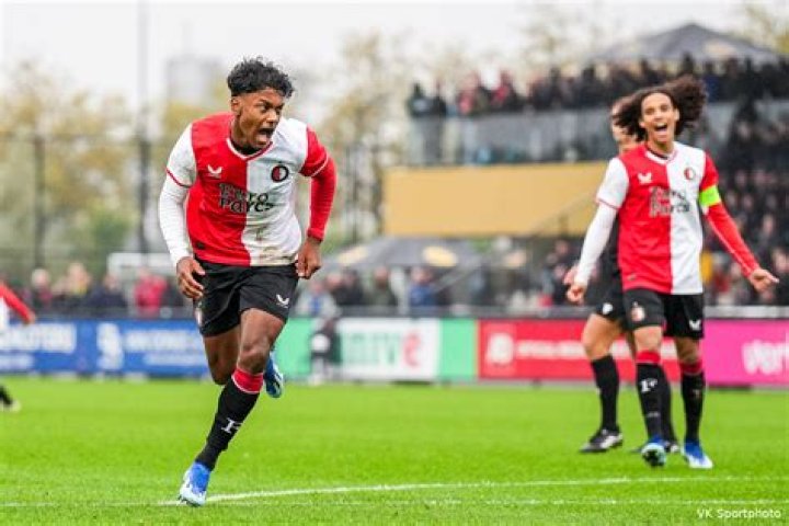 Willem II Sparta Rotterdam kijken live stream Volop belangstelling voor spelers van Feyenoord: 'We 27 juli 2024 TV