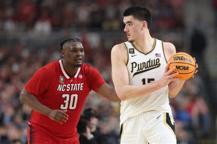 Zach Edey Weight: A Comprehensive Profile Of The Towering Basketball Star